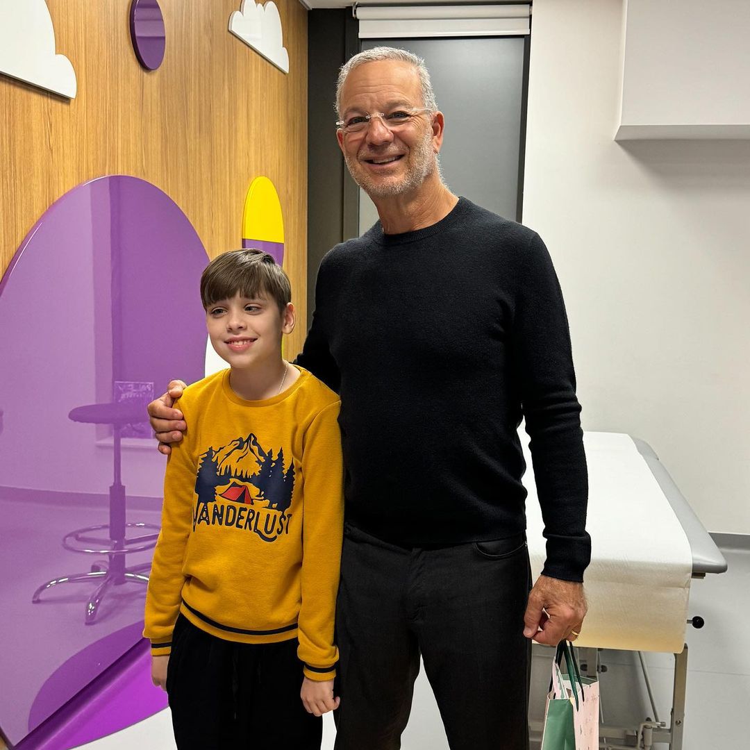 弗拉基米尔的肢体重建之路：在Paley研究院治疗先天性股骨缺陷