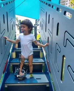 百万分之一的奇迹：来自意大利小男孩凯文的康复之路