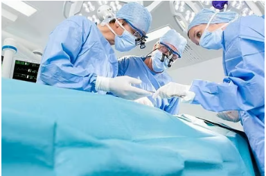 廉价增高手术：腿长延长术存在严重风险，paley研究院外科医生警示